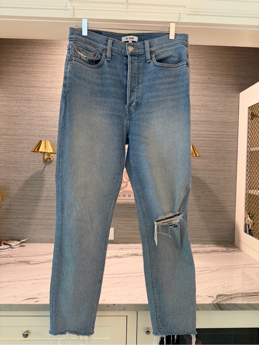 RE/DONE 90s High Rise Ankle Crop Jeans Slim Fit Denim in Worn Blue Destroy Wash